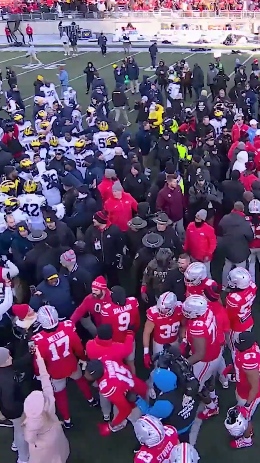 Michigan vs. Ohio State ENTIRE scuffle #football #cfb #ohiostate #michigan
