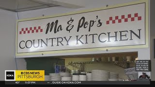 Ma & Pop's Country Kitchen hands out free Thanksgiving meals to those in need