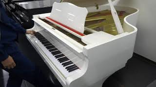 ヤマハC5　＃3895232ピアノ卸屋さん在庫（白のグランドピアノ）