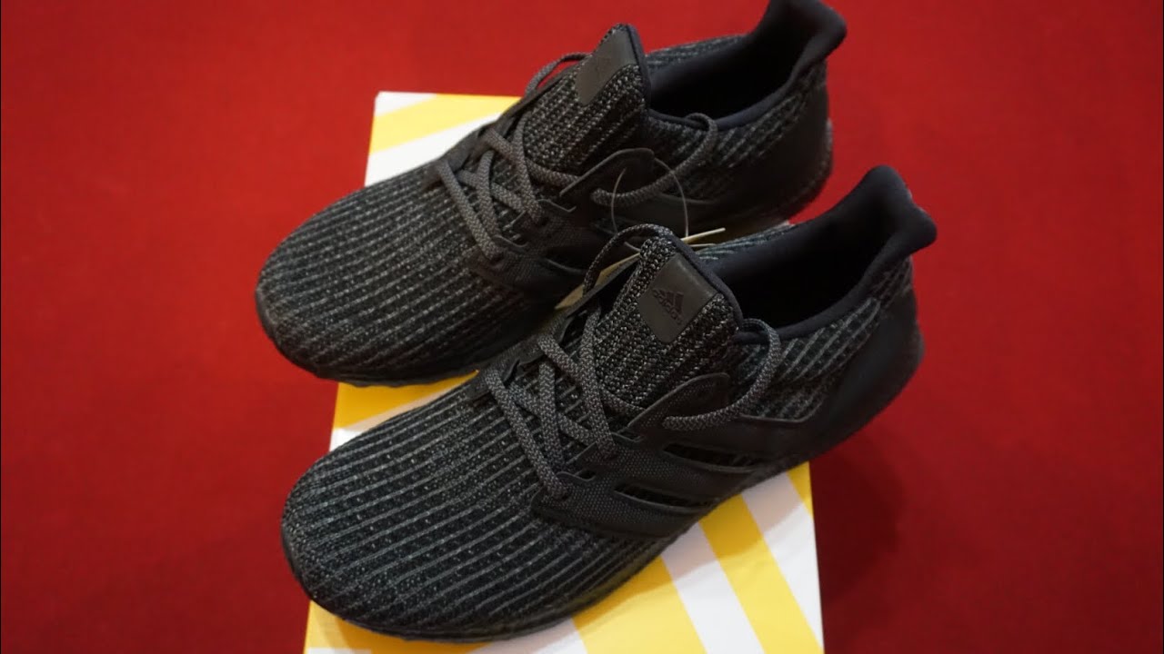 ultra boost triple black 4.0 vs 3.0