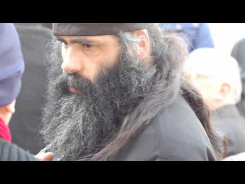 mama ilia - საქართველო დაემსგავსა საჯინიბოს(ახალი წლის კერპის შესახებ)