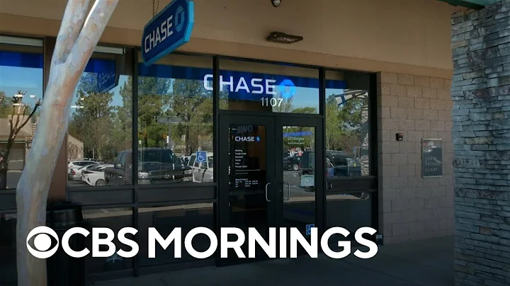 Chase bank blames woman for not protecting her account after scammers stole $160,000 - DayDayNews