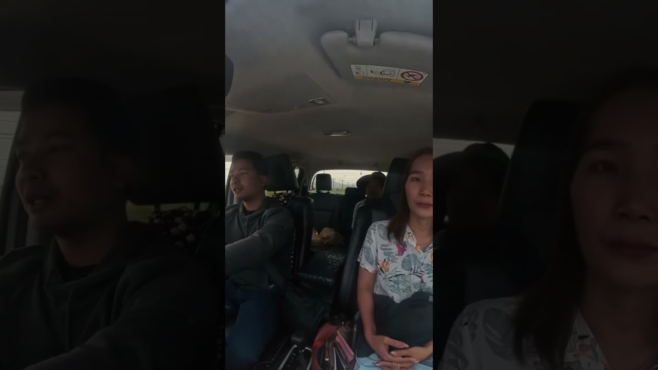 အရိပ်မှာနေရင် ကားမရပ်ပေးမှာစိုးလို့ နေပူထဲမှာ စောင့်နေတာတဲ့😔