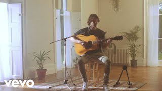 Dean Lewis - Looks Like Me (Live Acoustic)