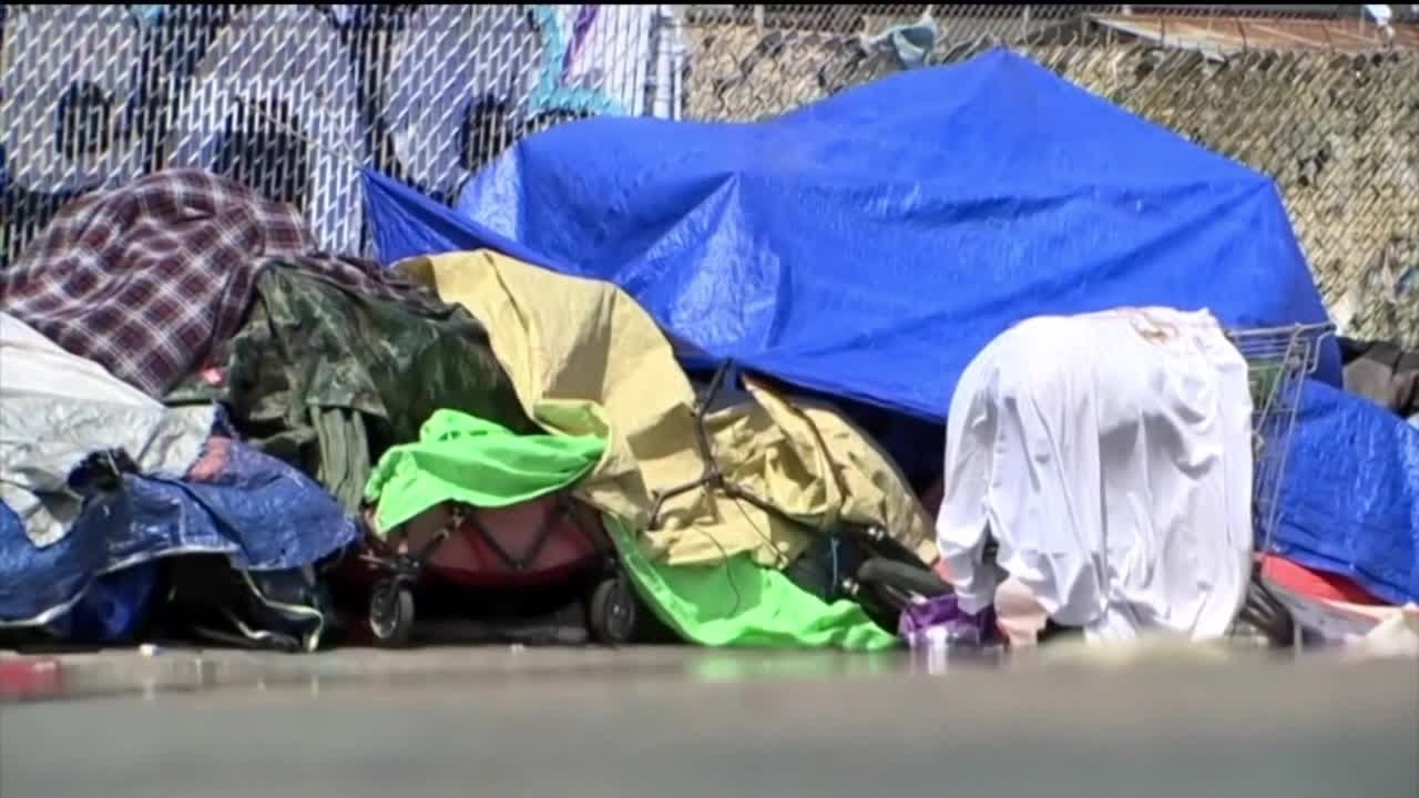 More people turning to shelters in Colorado Springs