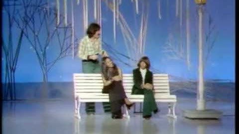 Tony Orlando & Dawn - "Tie a Yellow Ribbon" (1973)