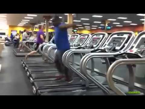 Georgian Vine - ზანგი ცეკვავს ქართულ ცეკვას ! :დ