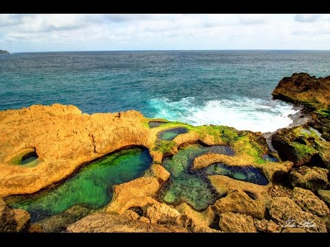 Keindahan Pantai Kedung Tumpang