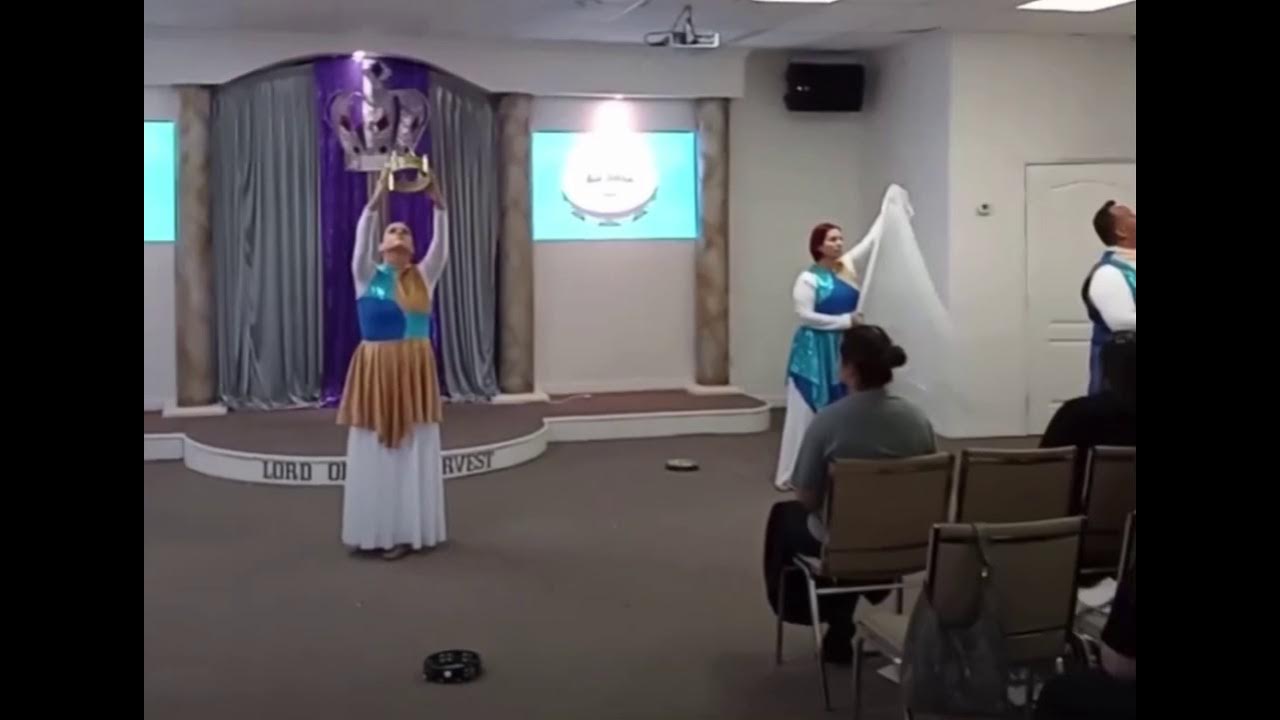 “Cristo te Entronamos” “Cristo te Entronamos”