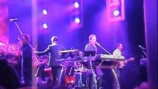 Pooh - Dammi un solo minuto (Live Torino 04/11/2012)
