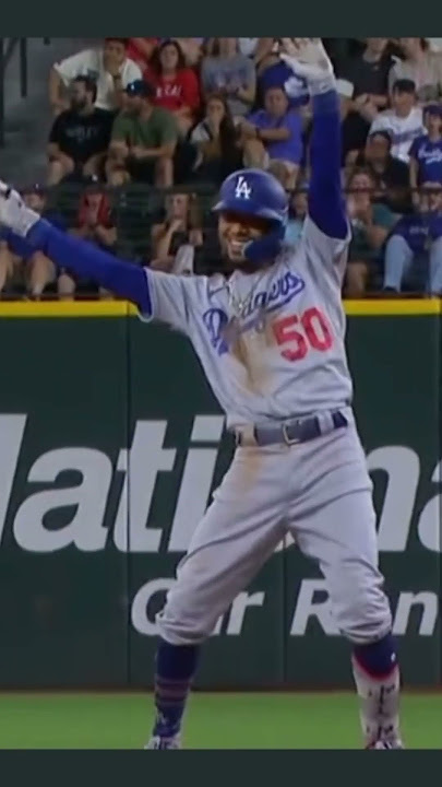 Mookie Betts 🍾🤣 X-RATED Dodgers Home Run Celebration