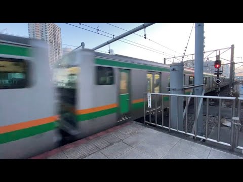 Japanese railway drivers stop at a slight deviation even if they enter the station at 55mph or more.
