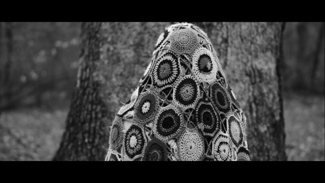 Neon Sine - Amulet (Directed by Darrel Gordon)
