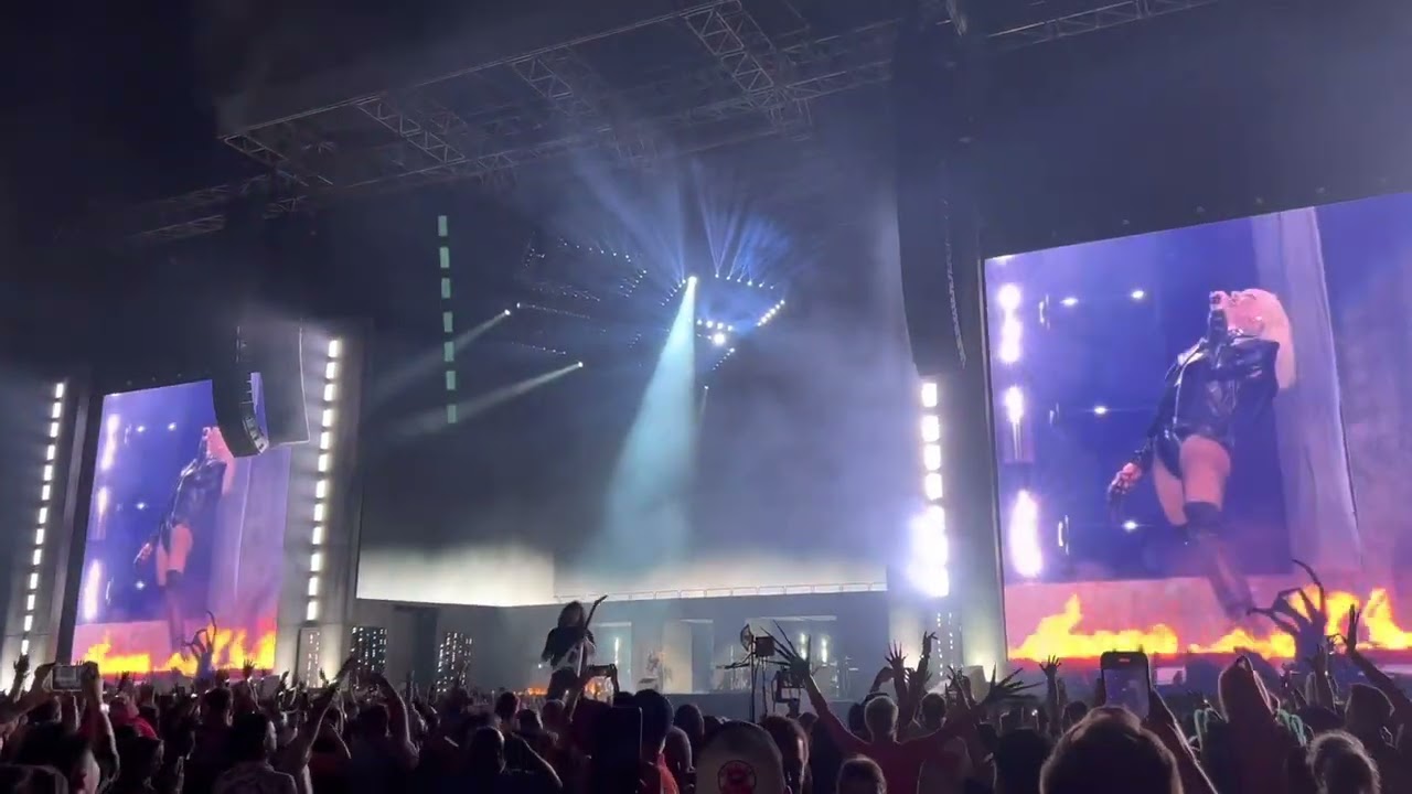 “Hold My Hand” Lady Gaga 20220815 Wrigley Field Chicago, IL