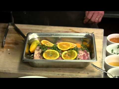 Video: How To Grill Pork Chops In Orange Marinade