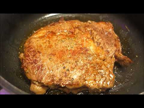 Video: Si Të Gatuaj Një Biftek Në Një Tigan