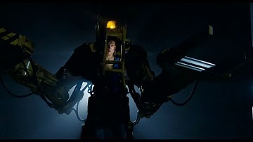 Alien  vs  Power Loader