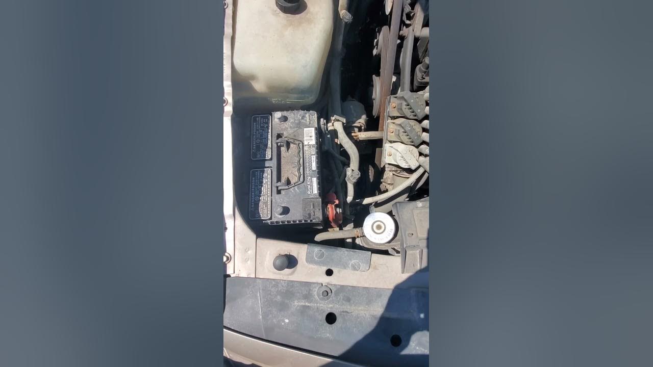 1999 Oldsmobile 88 security light flashing car won't start. 50 seconds