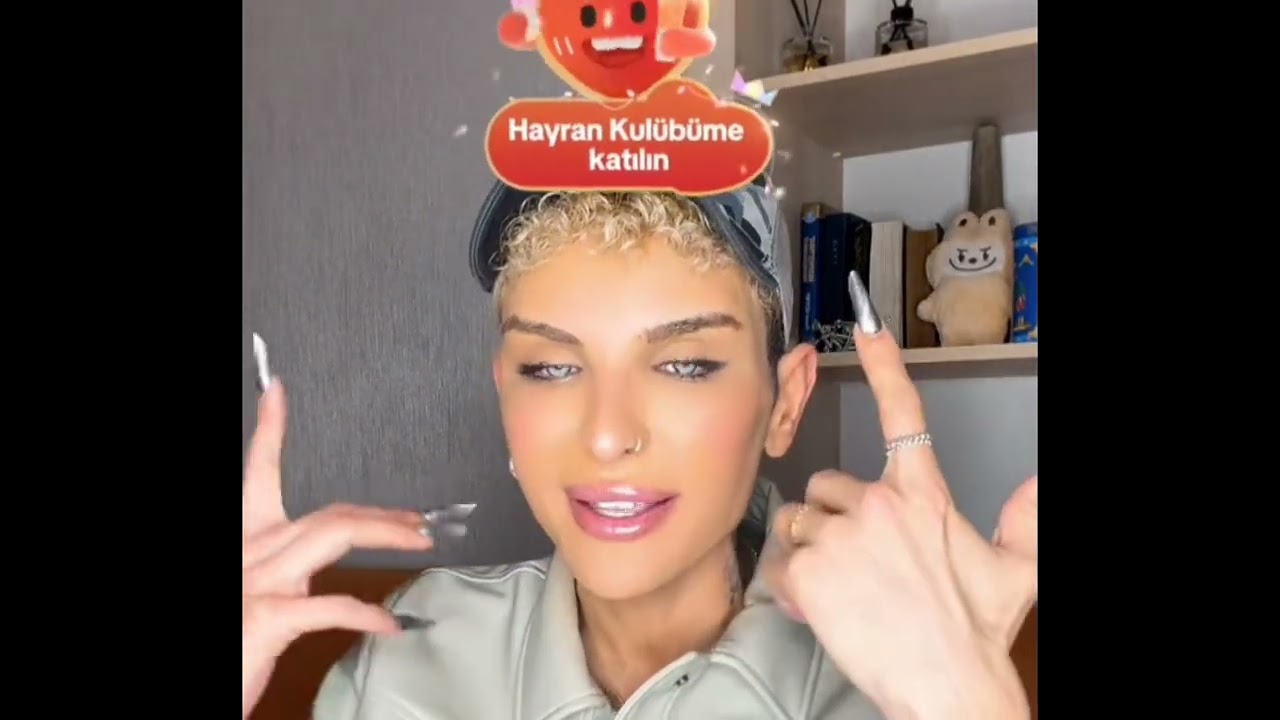 Velizarın qoca nənəylə maraqlı söhbəti😍