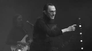 THE NUMBER ONE SONG IN HEAVEN live SPARKS@Paradiso Amsterdam 22-4-2022 with Ron's Dance!