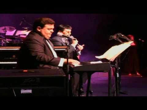 Richie Ray y Bobby Cruz - A Mi Manera (En Concierto)
