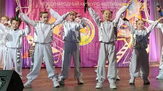 Аллея Славы Триоль-Kids Песенка Юных Космонавтов Оцртдию Г.Курск