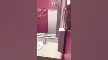 DO NOT USE BATHROOM AT 3AM 🤯😭