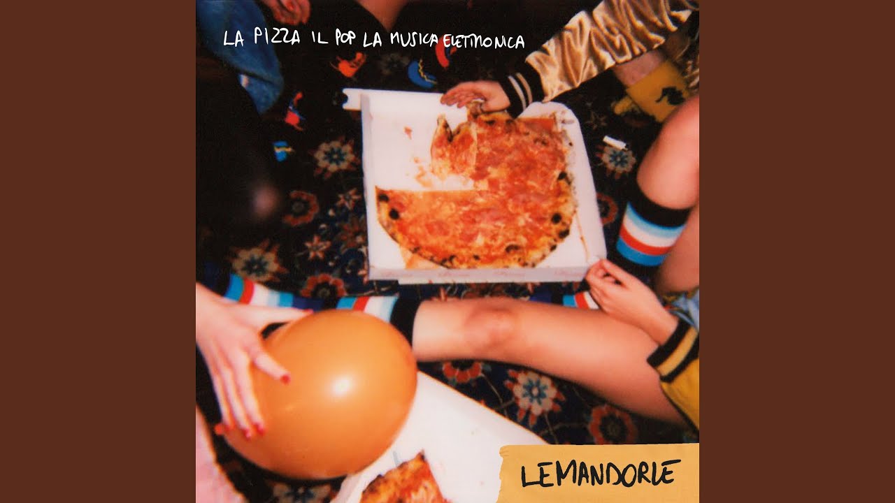 Смотреть «La pizza il pop la musica elettronica» на YouTube