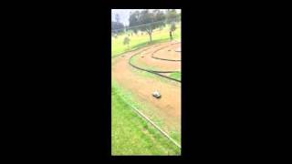 2wd heat 1 Lismore 6th March 2011.wmv