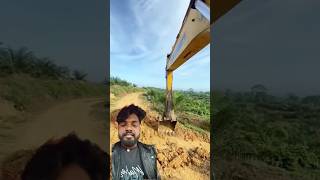 Kitna acche kam kar raha hai JCB wala bhaiya #automobile #trucksusa #truck  #truckesvlogs