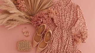 картинка: 🌸 Розовые пастельные ансамбли: идеи нарядов, сочетающие тепло, мягкие оттенки и винтажный стиль! 🎀