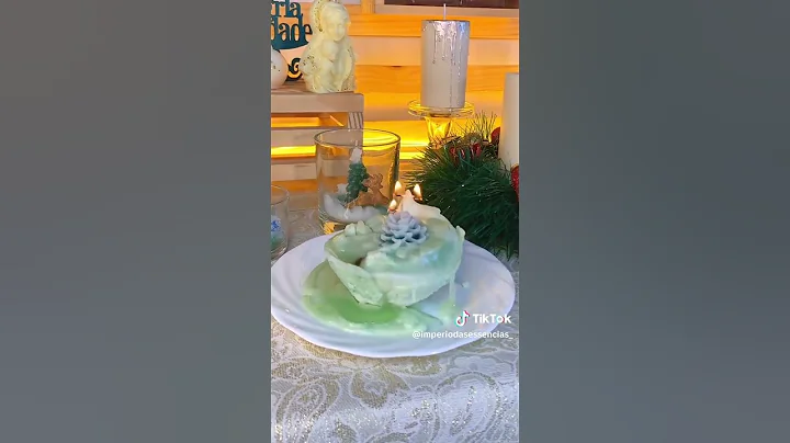 SPIRAL CANDLE BURNING 🌀🔥 #candle #asmr #satisfying #shorts #candlemaking #shortvideo #craft #diy