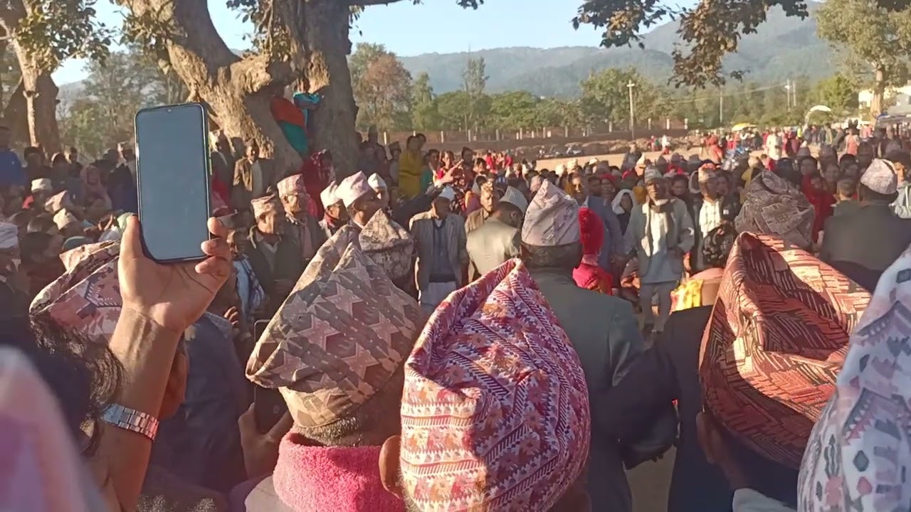 देउडा खेल । एक पटक हेरौ ।। गजब रमाइलो छ ।। भिडियो हेरेर सस्क्राइप्सन चाहिँ गर्न नभुल्नुहोला है ।।🙏🙏