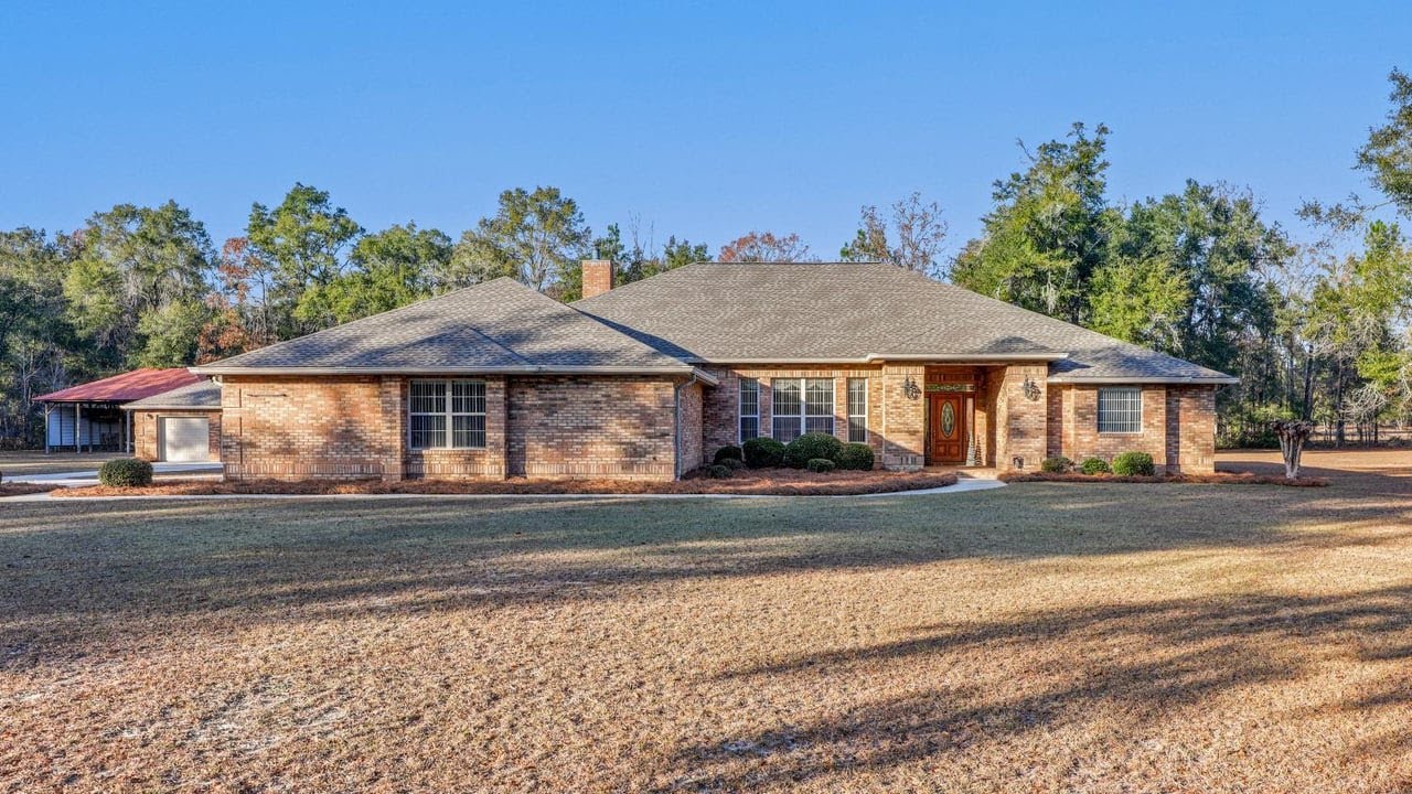 116 Sweetwater Cir, Crawfordville, FL