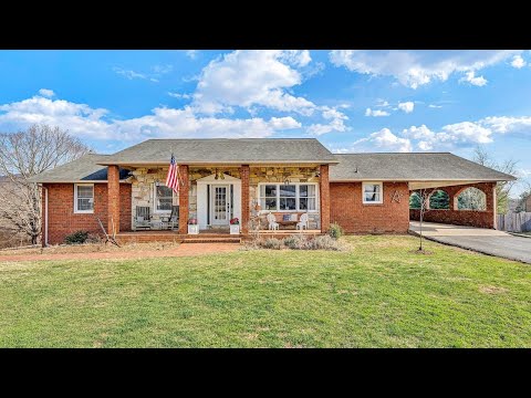 4043 Mockingbird Hill Rd, Roanoke, VA home video tour