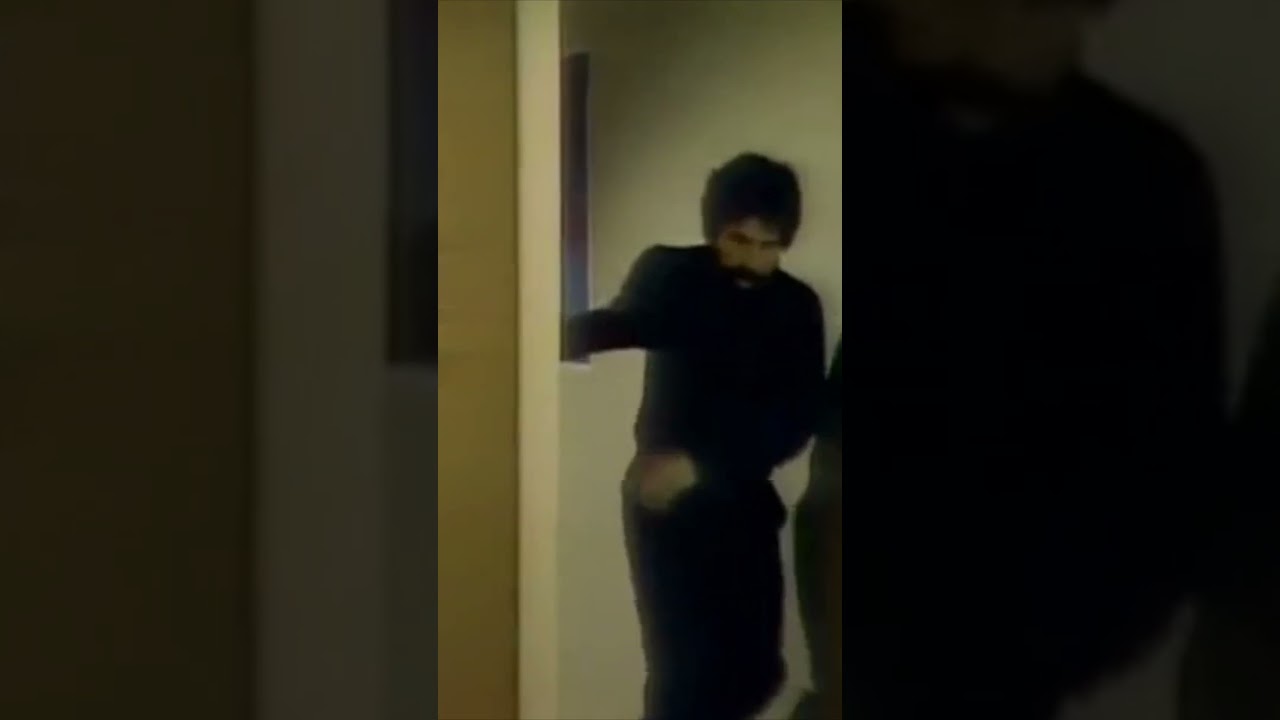Guarda Rare footage of Michael McDonald recording backups on "Ride Like The Wind" (Rick Moranis SCTV spoof) su YouTube Guarda Rare footage of Michael McDonald recording backups on "Ride Like The Wind" (Rick Moranis SCTV spoof) su YouTube