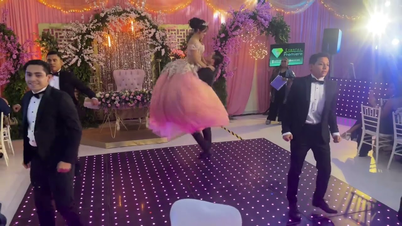 Vals de presentación XV Sofia💎 break free Ariana Grande