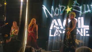 Mod Sun w/ Avril Lavigne - Flames (live)