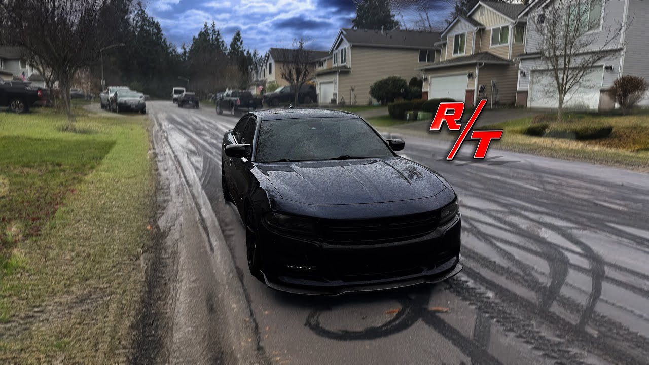 Rainy Pov| Rushing to work in straight piped RT