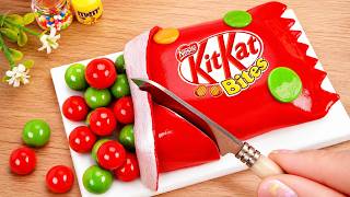 Mini KitKat Bites & M&M’s Cake Recipe 🍫🍬 | Tiny Cake Decorating | Tiny Cooking House