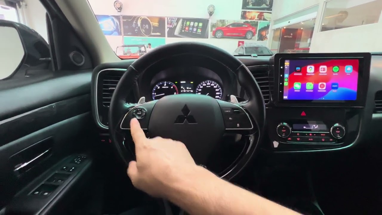 Mitsubishi Outlander 2015 - Central Pioneer 9” CarPlay e Android Auto sem fio - ArtsomAuto