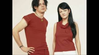 I Think I Smell A Rat - The White Stripes (lyrics)