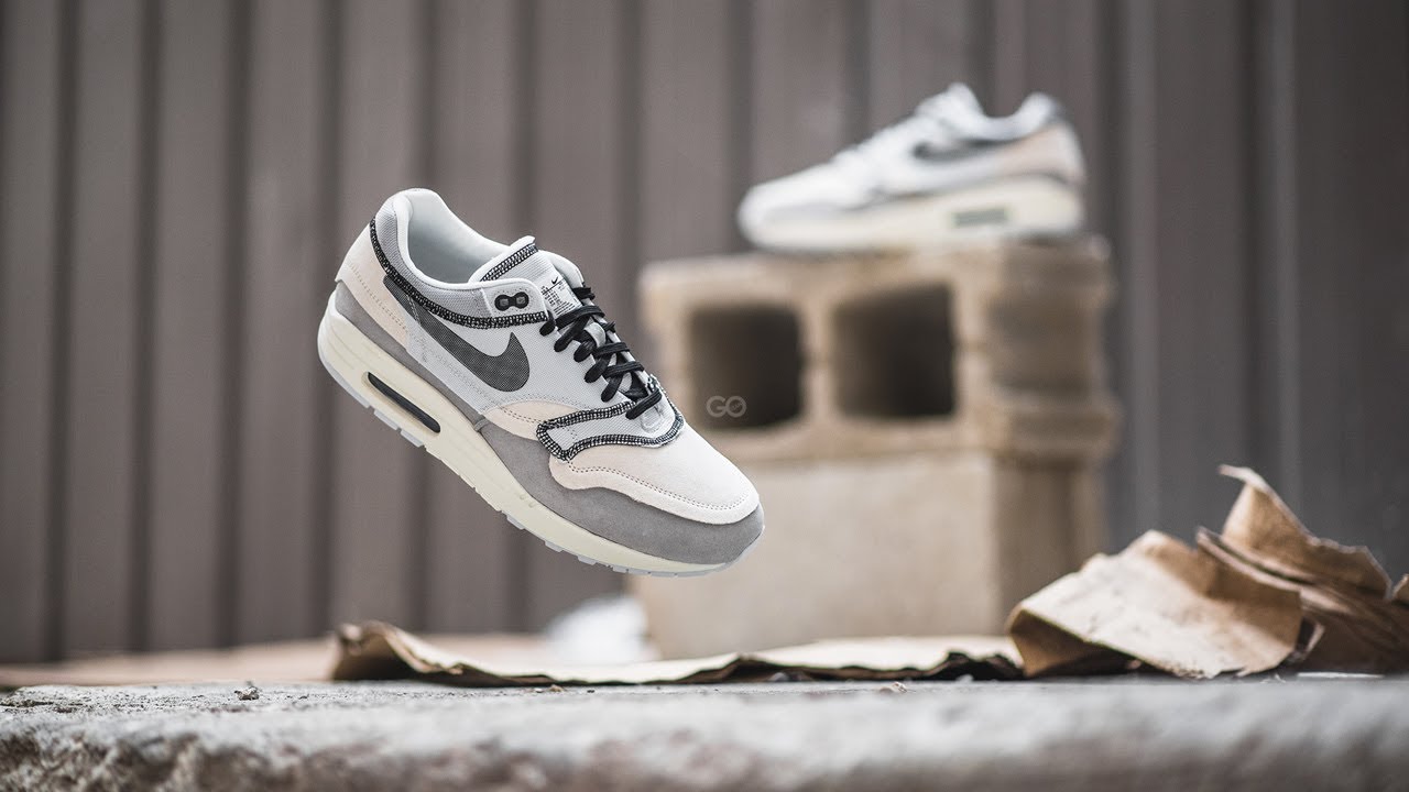 air max 1 phantom inside out