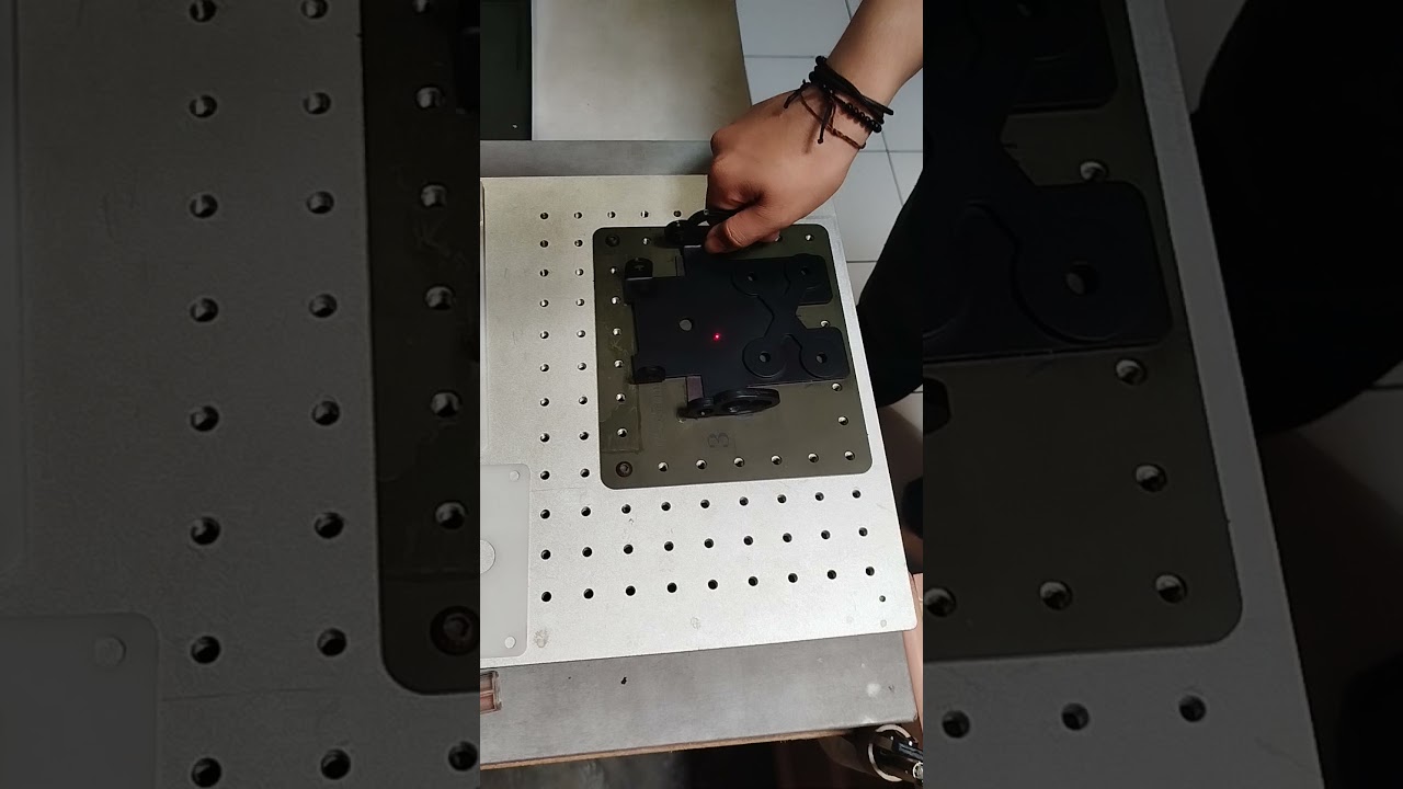 proses engrave laser tail tidy custom 