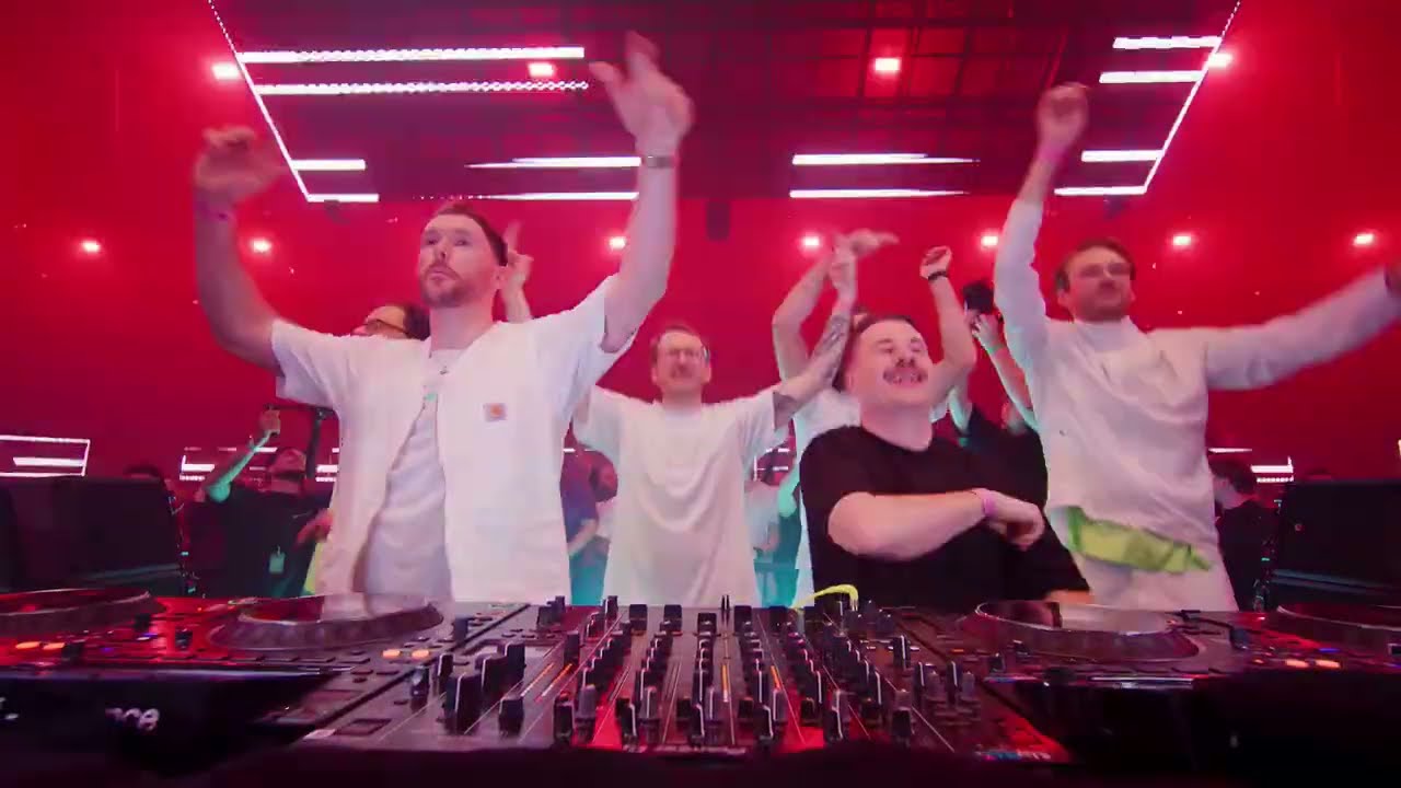 Ben Gold & SUPERSTRINGS - The Whip [Live at A State of Trance Rotterdam 2025]
