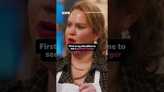 Thumbnail for Donna Preston's Sparkly Burger - BBC