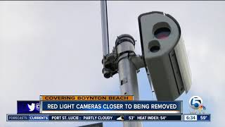Bill filed to phase out red-light cameras in Florida