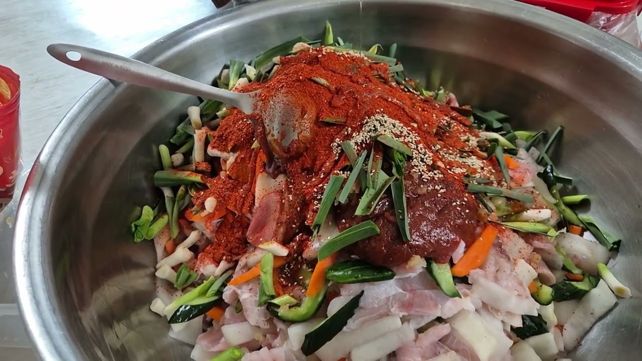 80살시골엄마 암찍해나 해도 맛난 홍어회무침 아침에 잘못올려서 죄송해용^^