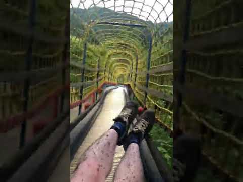 【恐怖】田舎の滑り台ヤバすぎwww - Crazy Japanese Slider -