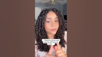 If you want soft and bouncy curls, Try this tip! 👏🏼 #curlyhairtips #curlyhairtutorial #curlygirl
